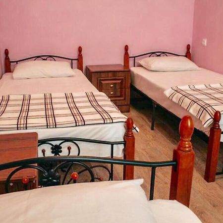 Anna-Saria Guest House Gagra Exterior photo